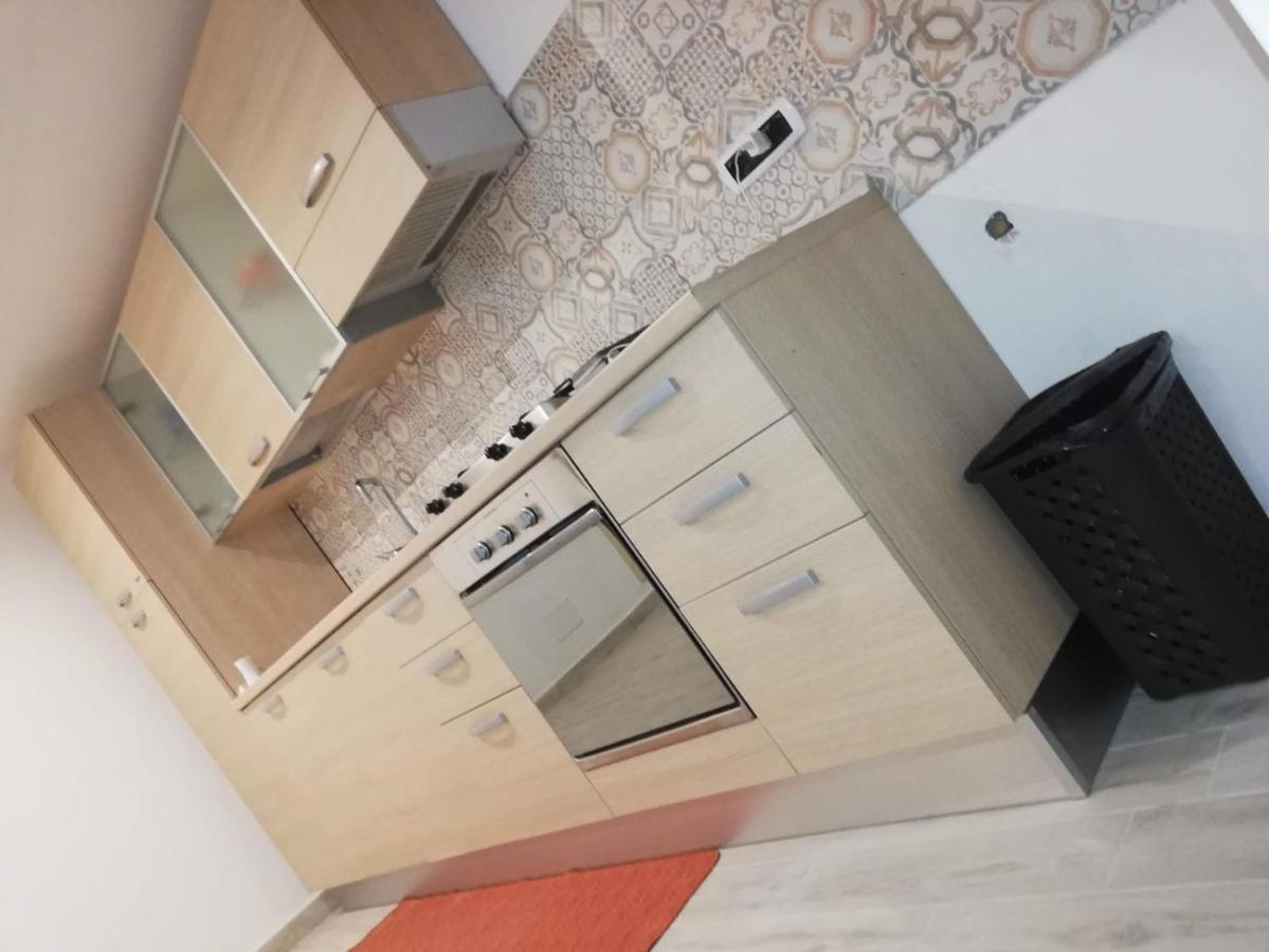 Yume House Apartment Бари Екстериор снимка