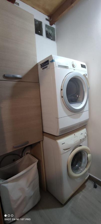 Yume House Apartment Бари Екстериор снимка